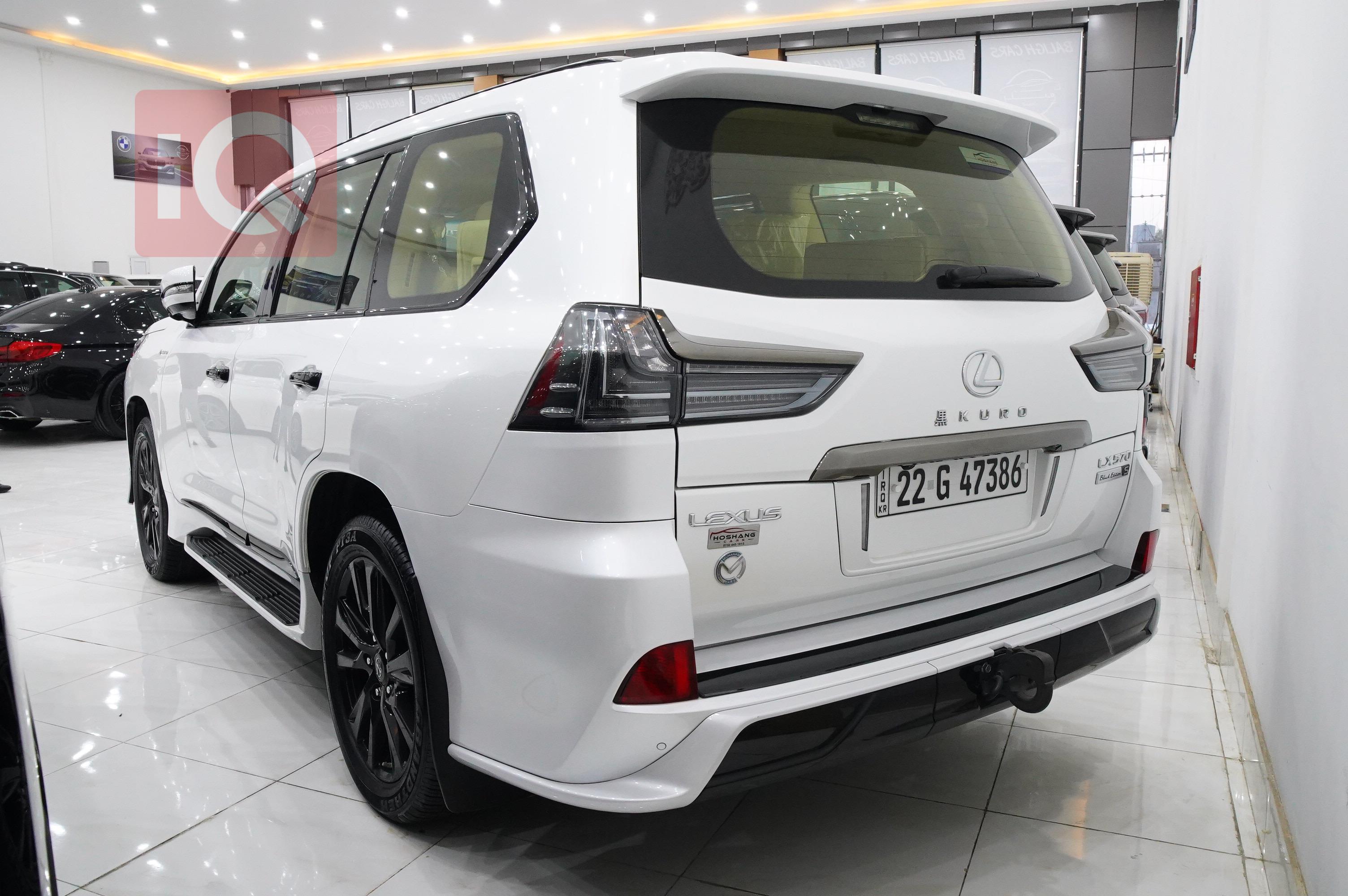 Lexus LX